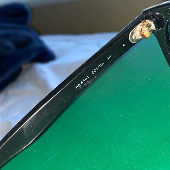 Ray-Ban’s - Picture 6 of 6
